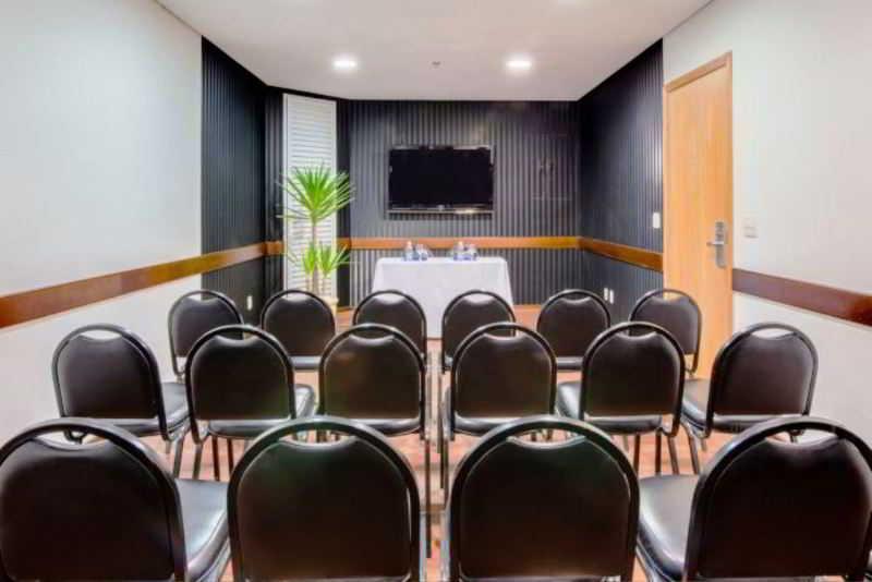 Blue Tree Towers All Suites Santo Andre Exterior photo